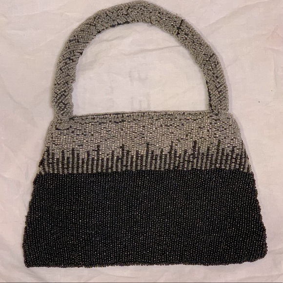 Vintage Handbags - Vintage beaded handbag EUC